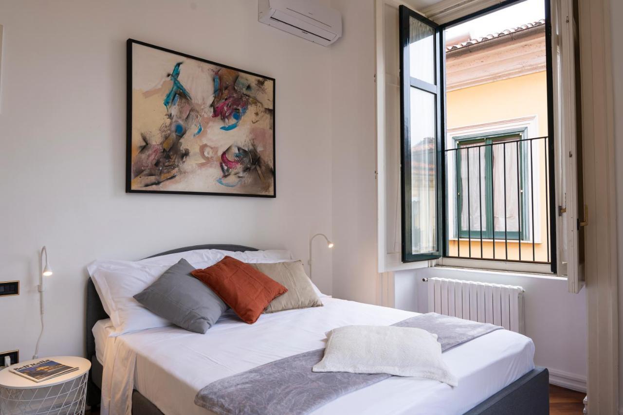 Bella Domus Suites Salernes Extérieur photo