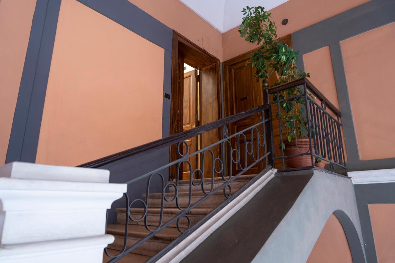 Bella Domus Suites Salernes Extérieur photo