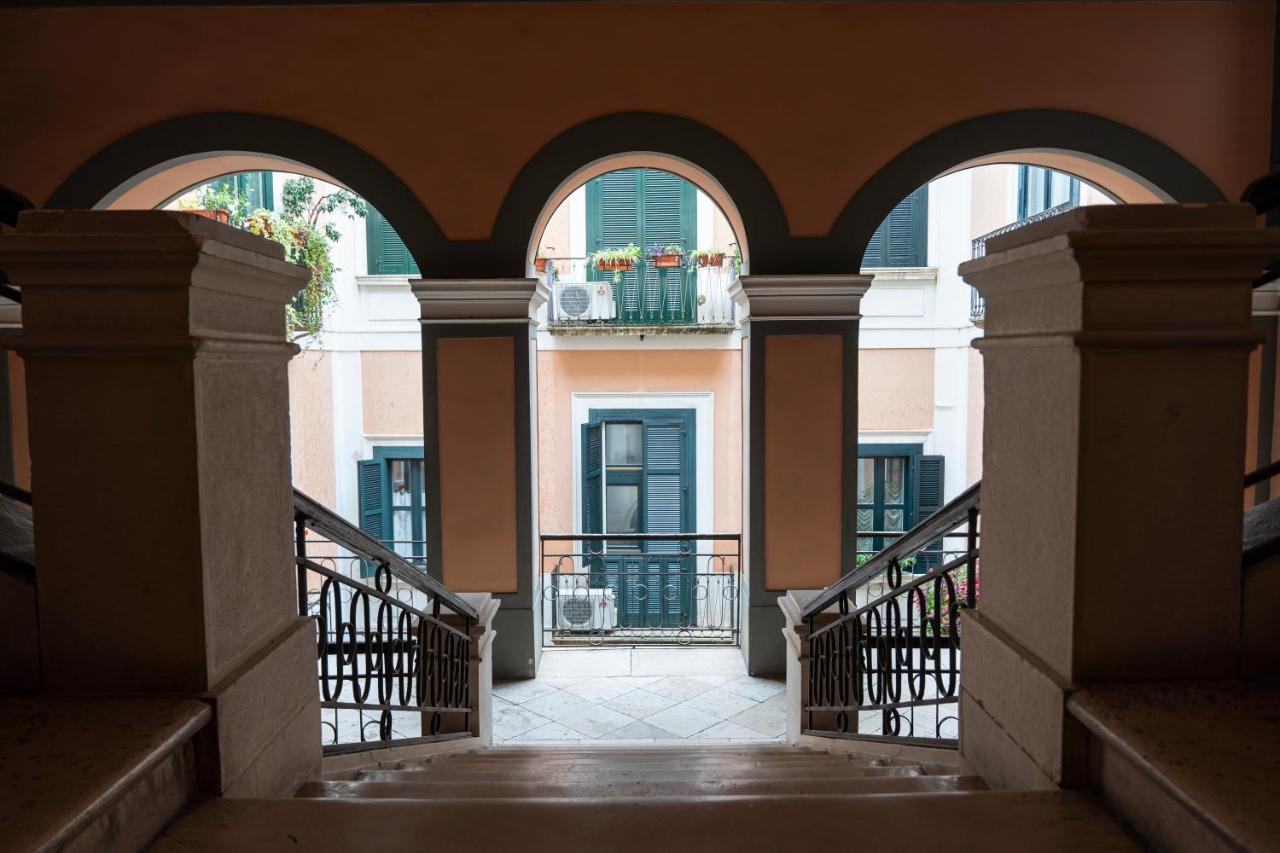 Bella Domus Suites Salernes Extérieur photo