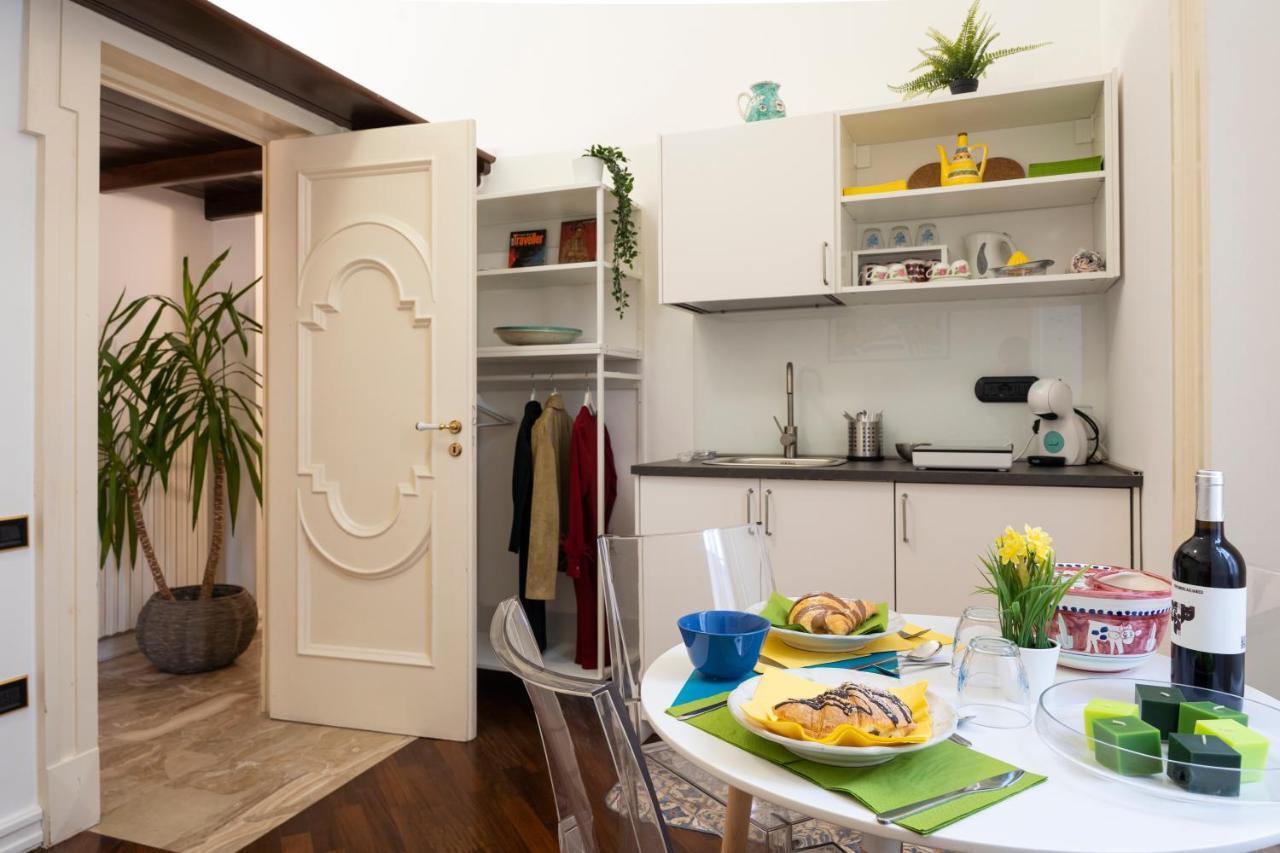 Bella Domus Suites Salernes Extérieur photo